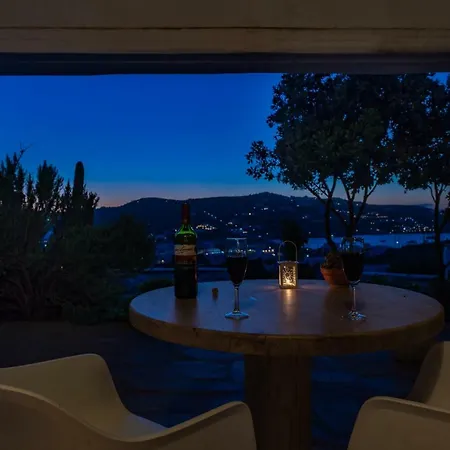 Blue Ornos (Mykonos)